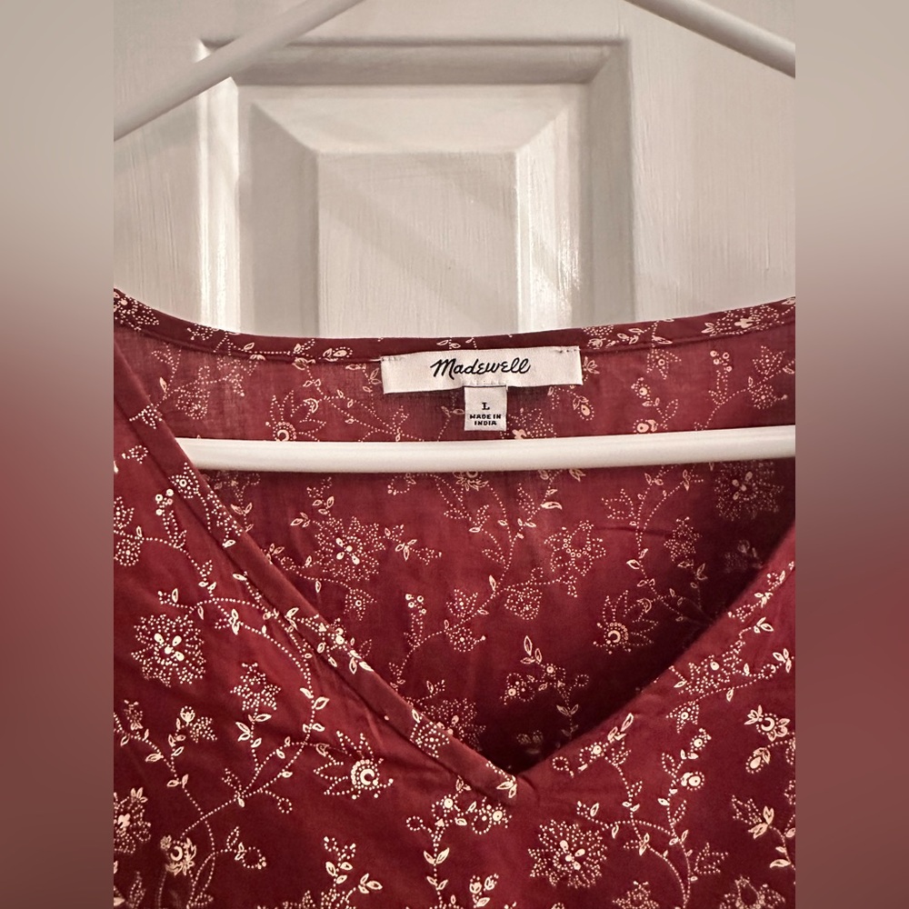 Madewell Cottagecore Floral V-Neck Top - Deep Plum / Burgundy - Size Large - Picture 7 of 9
